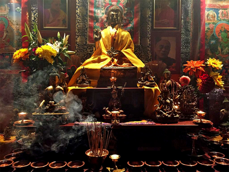 Buddhista oltár